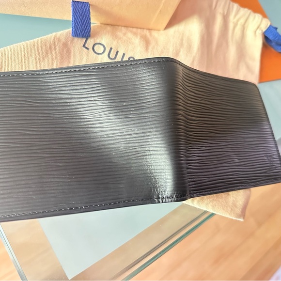 100% authentic Louis Vuitton Men’s wallet - Picture 4 of 7